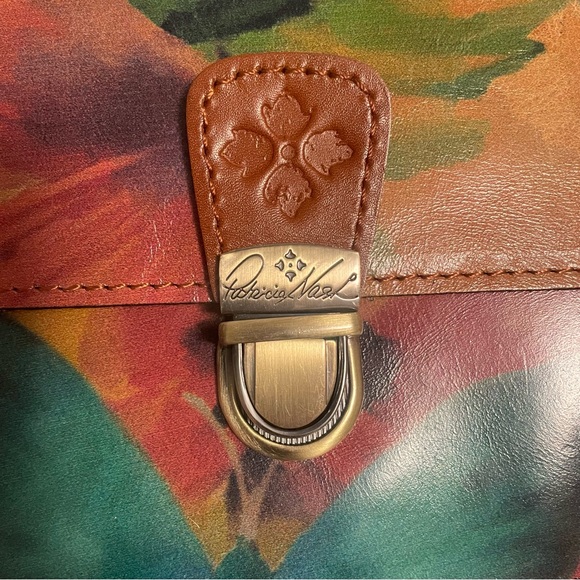 Patricia Nash Watercolor Butterfly cross body purse NWT - Picture 2 of 16